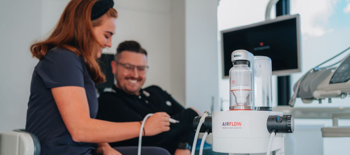 Airflow stain removal