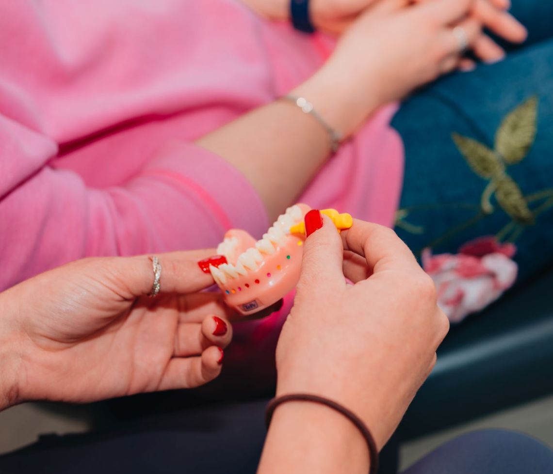 6 Simple Things You Should Be Doing To Keep Your Oral Health In Check